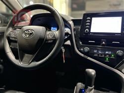 تۆیۆتا کامری